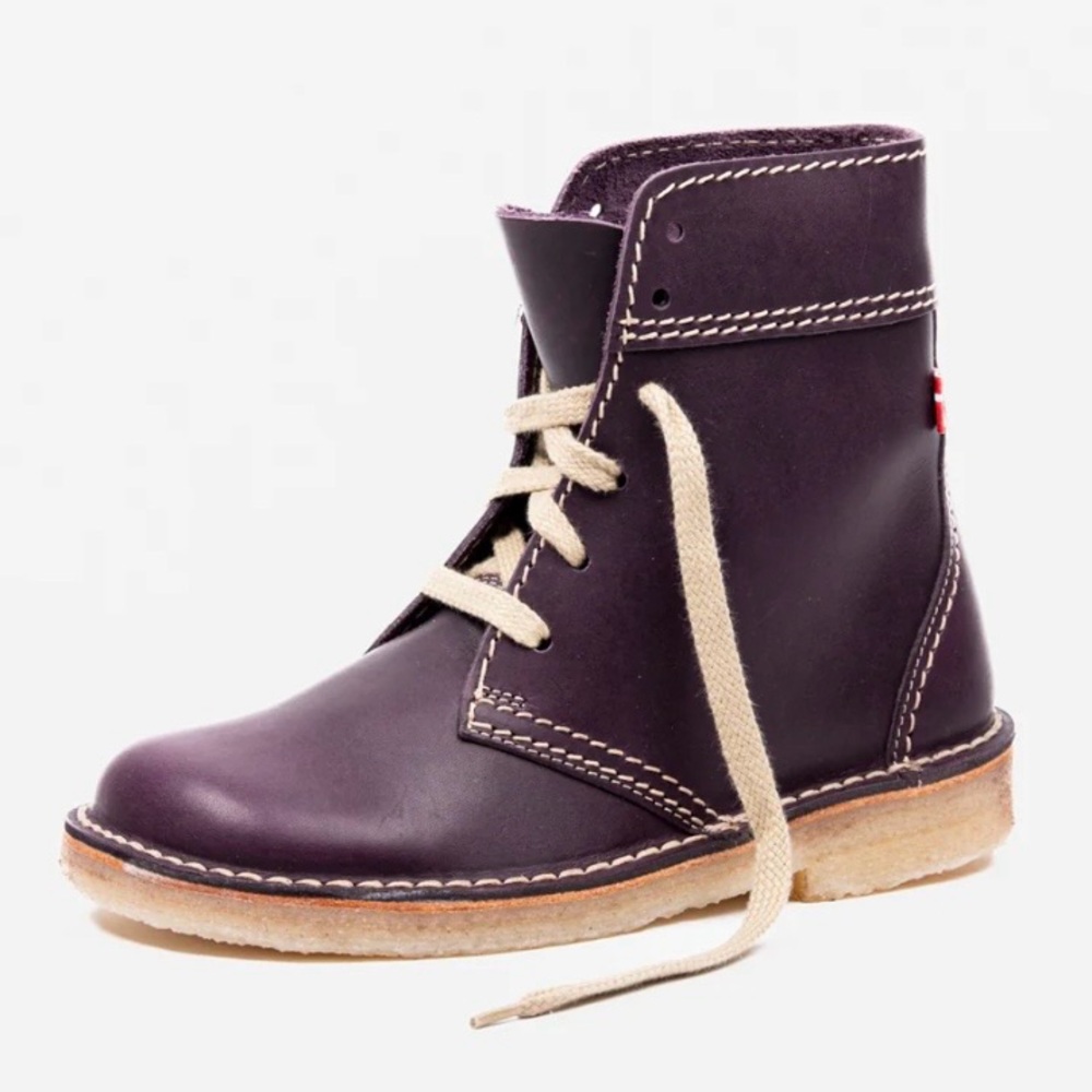 New Duckfeet Faborg Unisex Boots in Plum Size 40 (US W9.5)